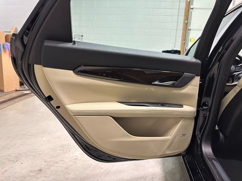 Used 2020 Cadillac CT6 Luxury AWD/4WD image 23
