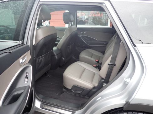 Used 2014 Hyundai Santa Fe Limited AWD/4WD image 8