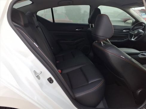 Used 2022 Nissan Altima 2.5 SR image 15