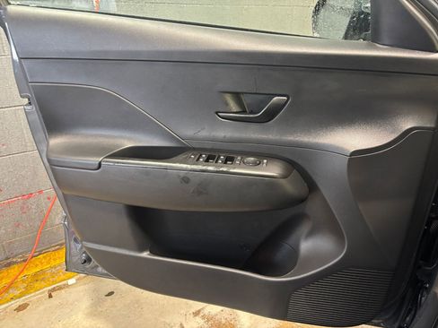 Used 2025 Hyundai Kona SEL image 20