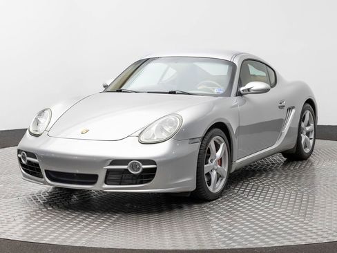 Used 2006 Porsche Cayman S RWD image 2