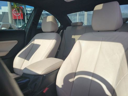 Used 2018 BMW 230i Coupe image 24