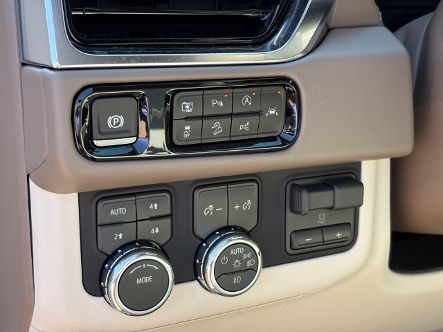 New 2026 GMC Yukon Denali w/ Denali Reserve Package AWD/4WD image 26