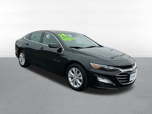 Used 2024 Chevrolet Malibu LT image 3