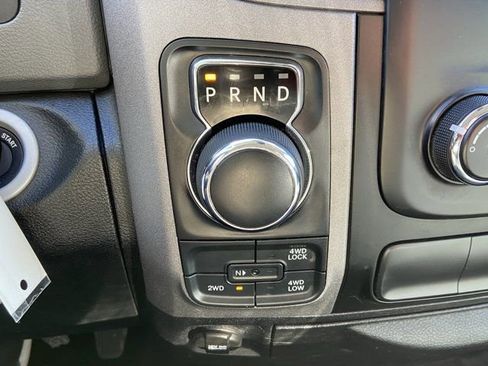 Used 2016 RAM 1500 Express image 21