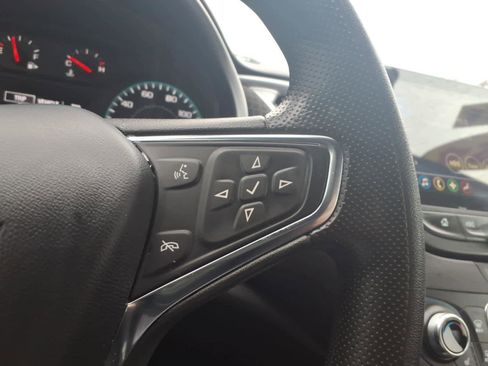 Used 2024 Chevrolet Malibu LT image 16