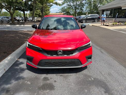 Used 2024 Honda Civic Sport image 3