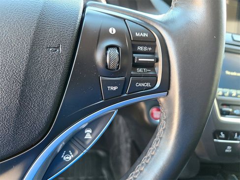Used 2019 Acura MDX SH-AWD image 17