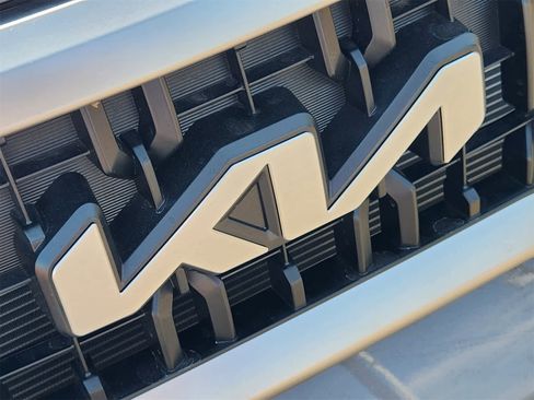 New 2025 Kia Telluride EX w/ EX Captain's Chair Package image 9