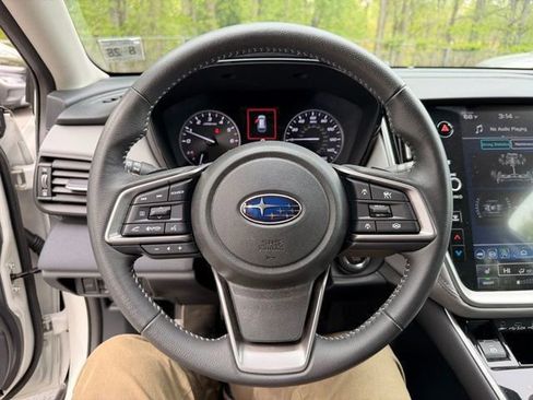 Used 2024 Subaru Outback Premium w/ Popular Package #1A AWD/4WD image 21