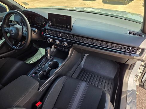 Used 2025 Honda Civic Sport image 22