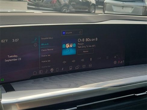 New 2025 Cadillac Escalade IQ Sport 2 w/ LPO, ONYX Package image 13