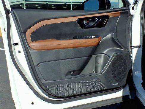 Certified 2025 Subaru Forester Touring w/ Popular Package - Touring image 24