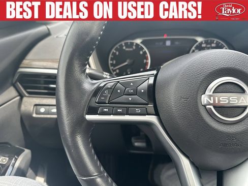 Used 2023 Nissan Altima 2.5 SL FWD image 17