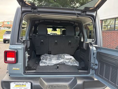 New 2025 Jeep Wrangler Sport S image 22