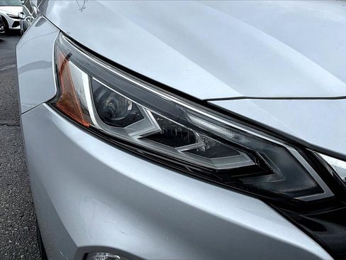 Used 2022 Nissan Altima 2.5 SV image 29
