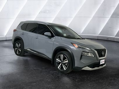 Used 2022 Nissan Rogue Platinum w/ Head-Up Display Package