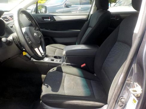 Used 2016 Subaru Outback 2.5i Premium image 21
