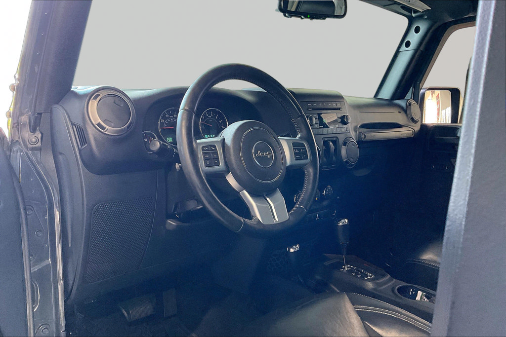 Used 2017 Jeep Wrangler Sport AWD/4WD image 4