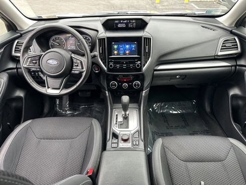 Used 2021 Subaru Forester Premium image 15