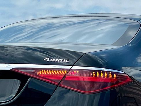 Certified 2023 Mercedes-Benz S 580 4MATIC Sedan image 11