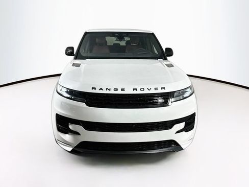 New 2026 Land Rover Range Rover Sport Dynamic SE AWD/4WD image 2