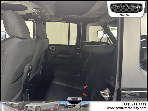 Used 2020 Jeep Wrangler Unlimited Sahara AWD/4WD image 12
