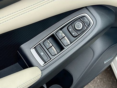 New 2026 Subaru Ascent Limited AWD/4WD image 16