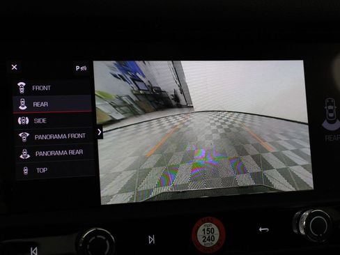 Certified 2026 Porsche Macan AWD/4WD image 17