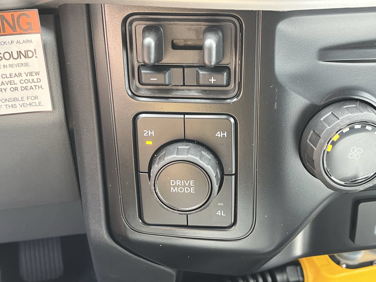 New 2026 Ford F550 4x4 Supercab Super Duty image 15