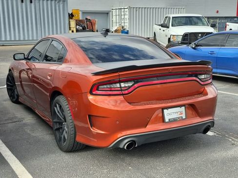 Used 2020 Dodge Charger Scat Pack w/ Dynamics Package RWD image 10