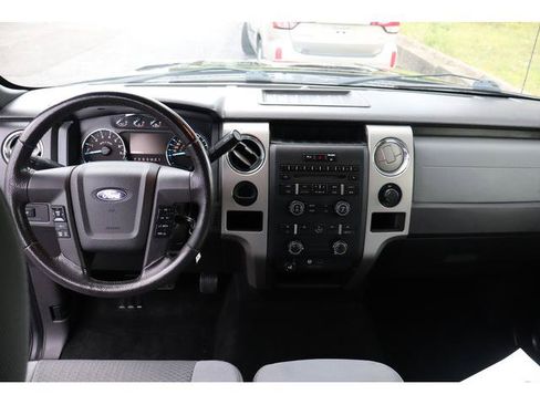 Used 2011 Ford F150 XLT w/ XLT Chrome Pkg RWD image 8