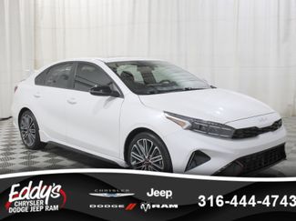 Used 2023 Kia Forte GT video 1