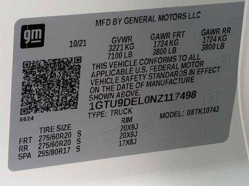 Used 2022 GMC Sierra 1500 SLT w/ SLT Premium Plus Package AWD/4WD image 29