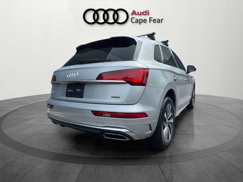 Used 2023 Audi Q5 2.0T Premium Plus w/ Premium Plus Package AWD/4WD image 5