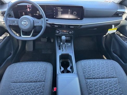 New 2026 Nissan Kicks SV w/ SV Premium Package image 17