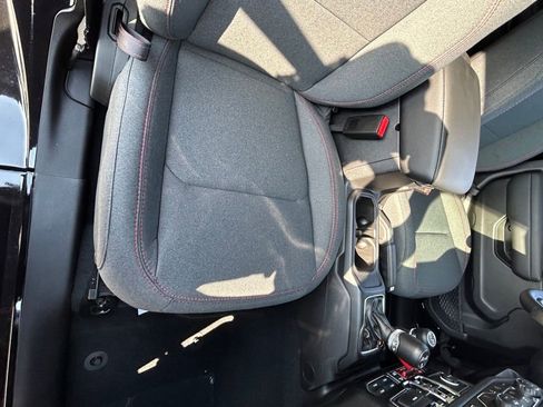 New 2024 Jeep Wrangler Unlimited Rubicon image 22