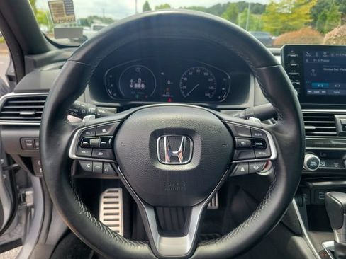 Certified 2022 Honda Accord Sport image 16