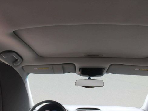 Used 2004 Acura TSX image 9