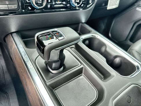 New 2026 GMC Sierra 1500 SLT AWD/4WD image 26