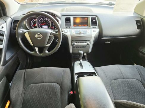 Used 2013 Nissan Murano S AWD/4WD image 9