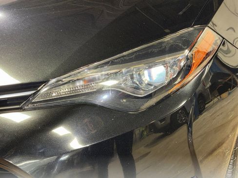 Used 2019 Toyota Corolla LE image 18