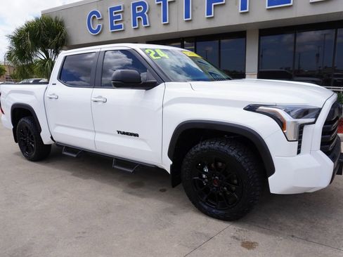 Used 2024 Toyota Tundra SR5 w/ SR5 Premium Package RWD image 1