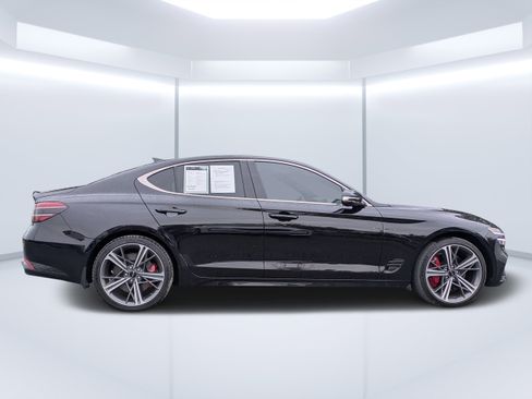 Used 2024 Genesis G70 3.3T Advanced image 2