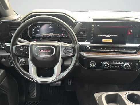 Used 2023 GMC Sierra 1500 Elevation image 12