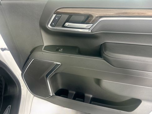 Used 2023 Chevrolet Silverado 1500 LT image 31