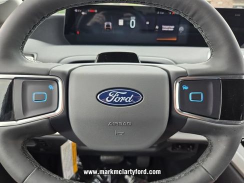 New 2026 Ford Expedition Active RWD image 19