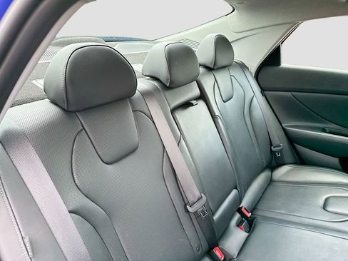 Used 2024 Hyundai Elantra Limited FWD image 25