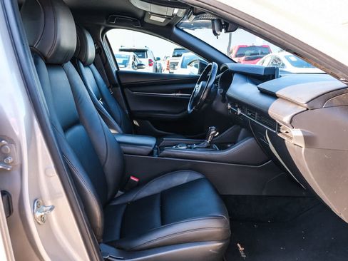 Used 2024 MAZDA MAZDA3 s FWD image 18