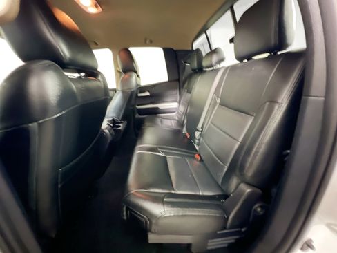 Used 2018 Toyota Tundra SR5 image 28